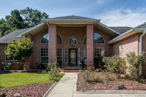 5669 Nicklaus Ln, Milton, FL 32570 photo 2