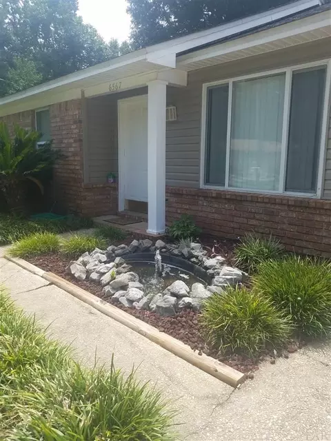 6567 Sinclair St, Milton, FL 32570 photo 5