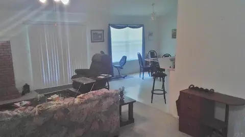 5813 Anthony Cir, Milton, FL 32570 photo 9