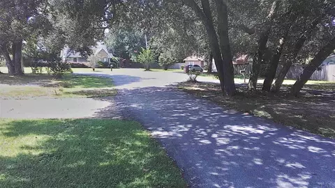 5813 Anthony Cir, Milton, FL 32570 photo 36