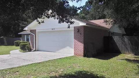 5813 Anthony Cir, Milton, FL 32570 photo 4