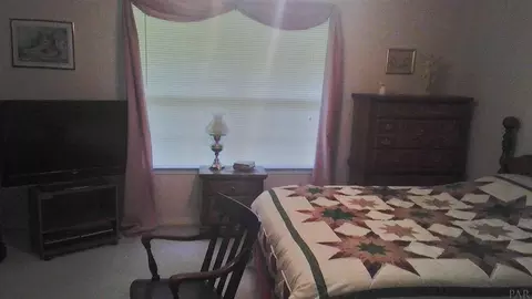 5813 Anthony Cir, Milton, FL 32570 photo 21