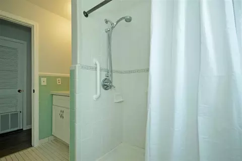 6450 Barnes St, Milton, FL 32570 photo 26