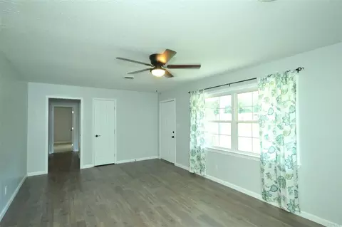 6450 Barnes St, Milton, FL 32570 photo 5