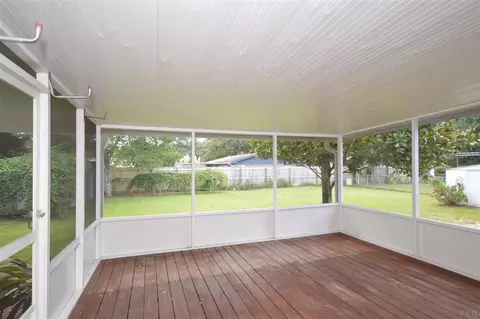 6450 Barnes St, Milton, FL 32570 photo 29