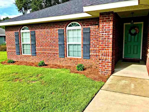 4899 Covenant Cir, Pace, FL 32571 photo 2