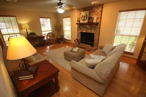 5321 Rowe Trl, Pace, FL 32571 photo 9
