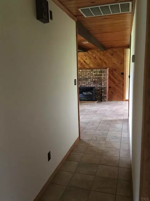 4030 Herbs Ln, Century, FL 32535 photo 18