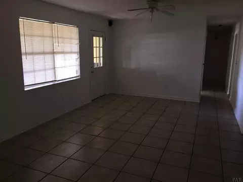 5030 Pennington Ln, Pace, FL 32571 photo 5