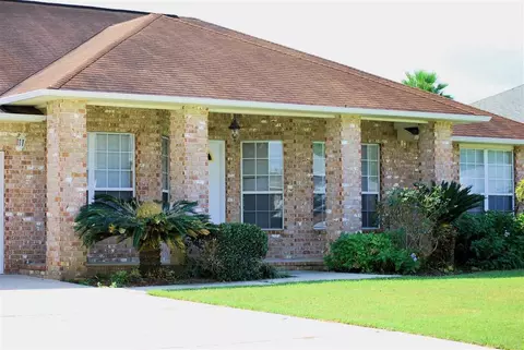 3929 High Bridge Dr, Pace, FL 32571 photo 2