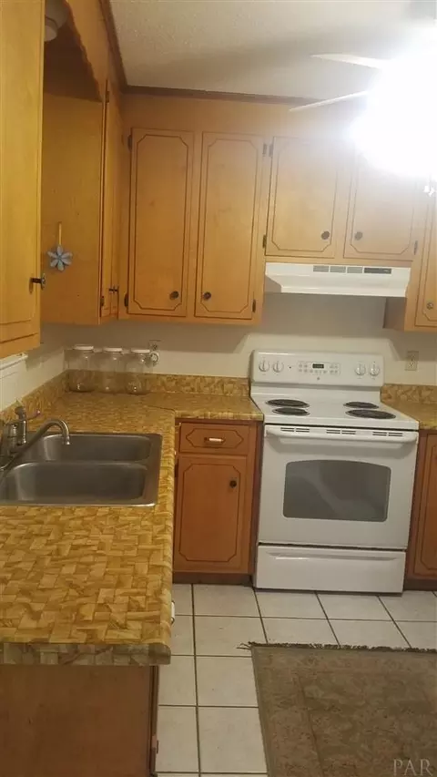2159 Squire Dr, Cantonment, FL 32533 photo 7