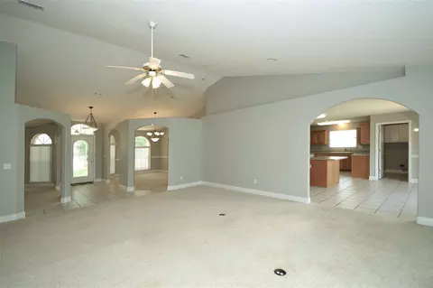 4124 Lancaster Gate Dr, Pace, FL 32571 photo 11