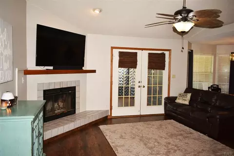 6122 Leon Ln, Pace, FL 32571 photo 7