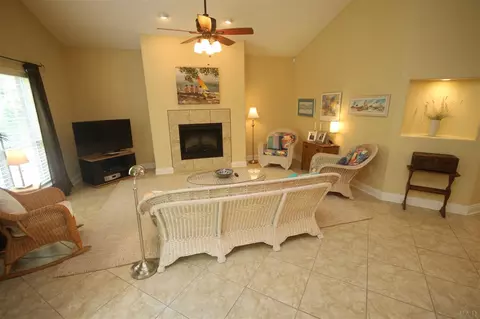 3169 Strathauer Rd, Milton, FL 32583 photo 12