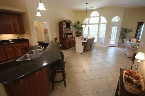 3169 Strathauer Rd, Milton, FL 32583 photo 2