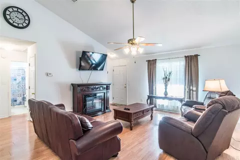 4955 Mayo Cir, Pace, FL 32571 photo 2