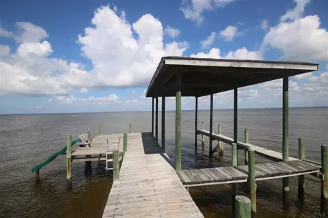 5716 E Bay Blvd, Gulf Breeze, FL 32563 photo 7