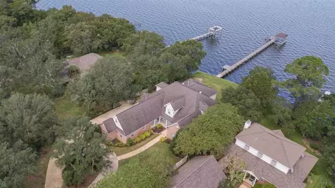 5716 E Bay Blvd, Gulf Breeze, FL 32563 photo 1