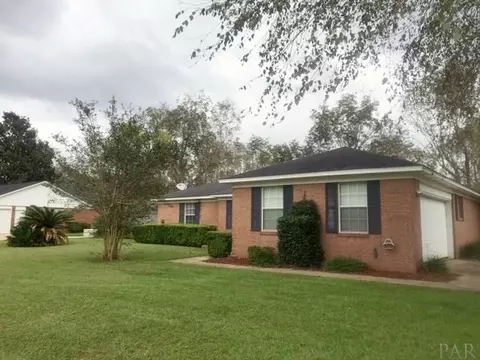 4500 Idlewood Dr, Pace, FL 32571 photo 3