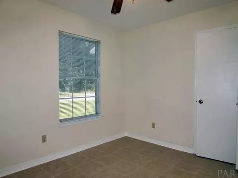 6217 Mohawk Trl, Milton, FL 32583 photo 40
