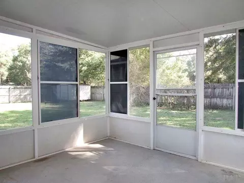 6217 Mohawk Trl, Milton, FL 32583 photo 47