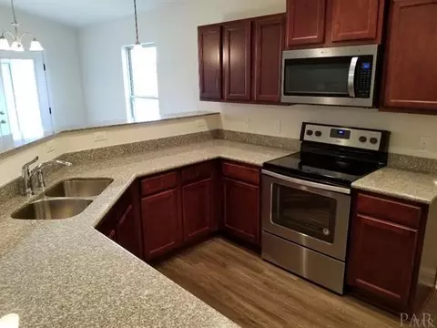 4940 Wabash Pine Ct, Pace, FL 32571 photo 4