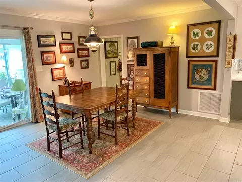 212 E Pine St, Atmore, AL 36502 photo 13
