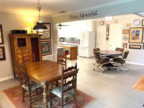 212 E Pine St, Atmore, AL 36502 photo 20