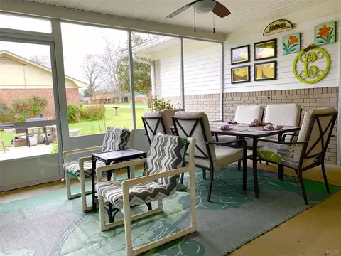 212 E Pine St, Atmore, AL 36502 photo 30