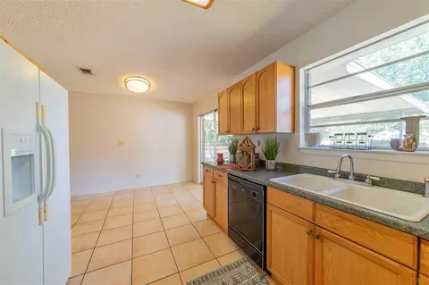 4700 Hamilton Bridge Rd, Pace, FL 32571 photo 8
