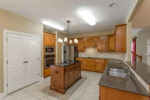 6042 E Cambridge Way, Pace, FL 32571 photo 11