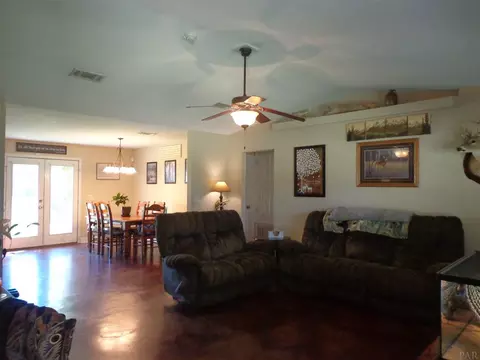 6748 Oser Rd, Milton, FL 32570 photo 4