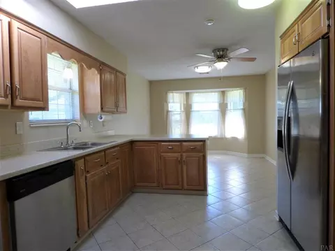 5900 Loop Rd, Pace, FL 32571 photo 5