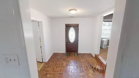 6643 Maple St, Milton, FL 32570 photo 3