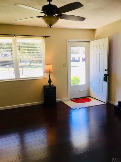 5300 E Avenida De Golf, Pace, FL 32571 photo 4