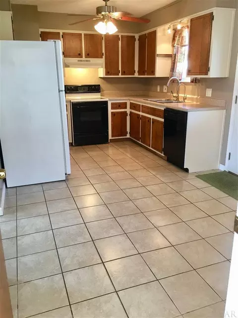 5300 E Avenida De Golf, Pace, FL 32571 photo 8