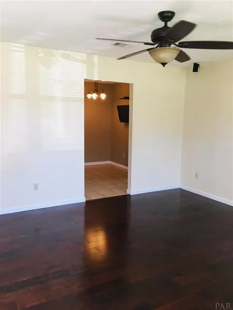 5300 E Avenida De Golf, Pace, FL 32571 photo 3