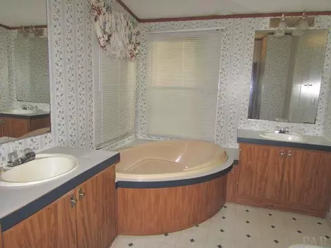 6253 Goliath Rd, Milton, FL 32583 photo 23