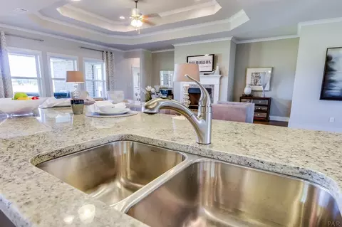 860 Jacobs Way, Cantonment, FL 32533 photo 10