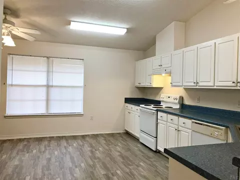 4770 Ribault Ln, Milton, FL 32570 photo 5