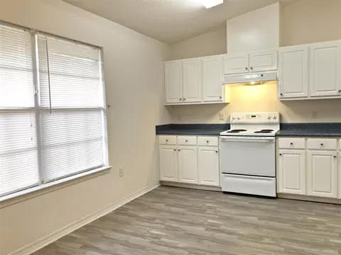 4770 Ribault Ln, Milton, FL 32570 photo 9