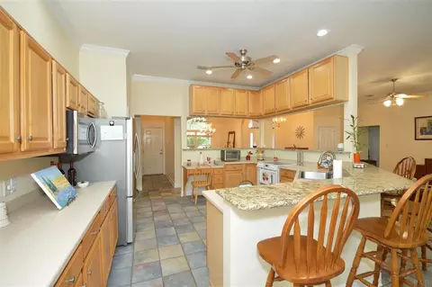 3175 Pineview Dr, Milton, FL 32583 photo 9
