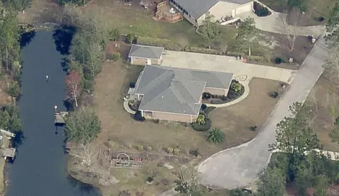 3175 Pineview Dr, Milton, FL 32583 photo 39