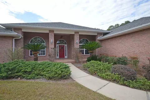 3175 Pineview Dr, Milton, FL 32583 photo 2