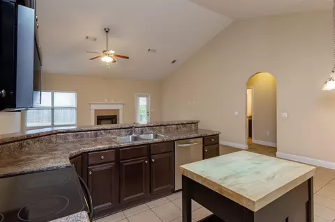 5649 Churchill Downs Ct, Pace, FL 32571 photo 11