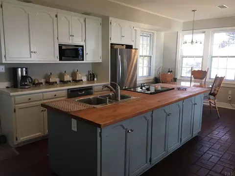 3250 Robinson Point Rd, Milton, FL 32583 photo 8