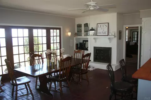 3250 Robinson Point Rd, Milton, FL 32583 photo 7