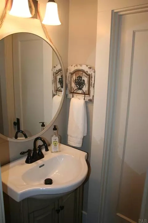 3250 Robinson Point Rd, Milton, FL 32583 photo 22