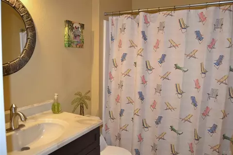4252 Breezeway Cir, Milton, FL 32583 photo 16