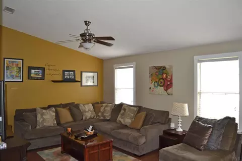 4252 Breezeway Cir, Milton, FL 32583 photo 7